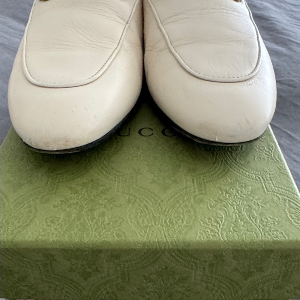 Gucci Womens Princetown Cream Leather
Gold Horsebit Mules Slippers. Made in 🇮🇹 - Picture 4 of 11